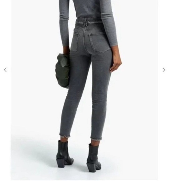 Good American Highrise Black Grey Fringe Fray Accent Jeans - Picture 2 of 15